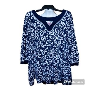 Woman Within Blue & White Tunic Top. Sz. 4X Plus Size. Pull Over Style.
